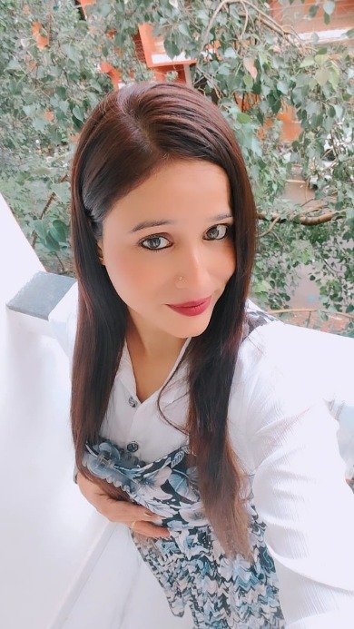 Call Girls service in Chanakyapurii