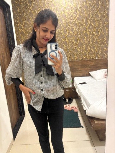 high profile Call Girls in Chanakyapurii