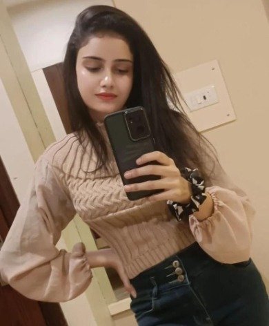 model Call Girls in Chanakyapurii