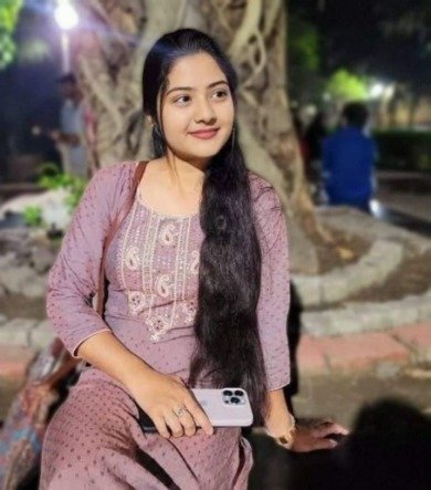 Independent Call Girls in Chanakyapurii